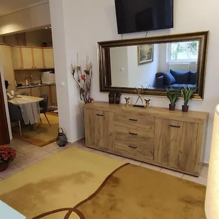 Apartment Little Heaven In Alimos/athens! *