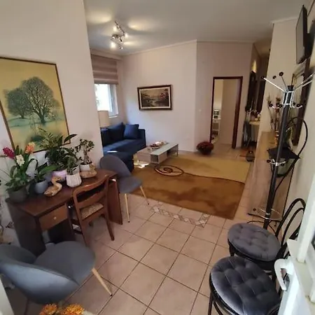 Apartment Little Heaven In Alimos/athens! Athens